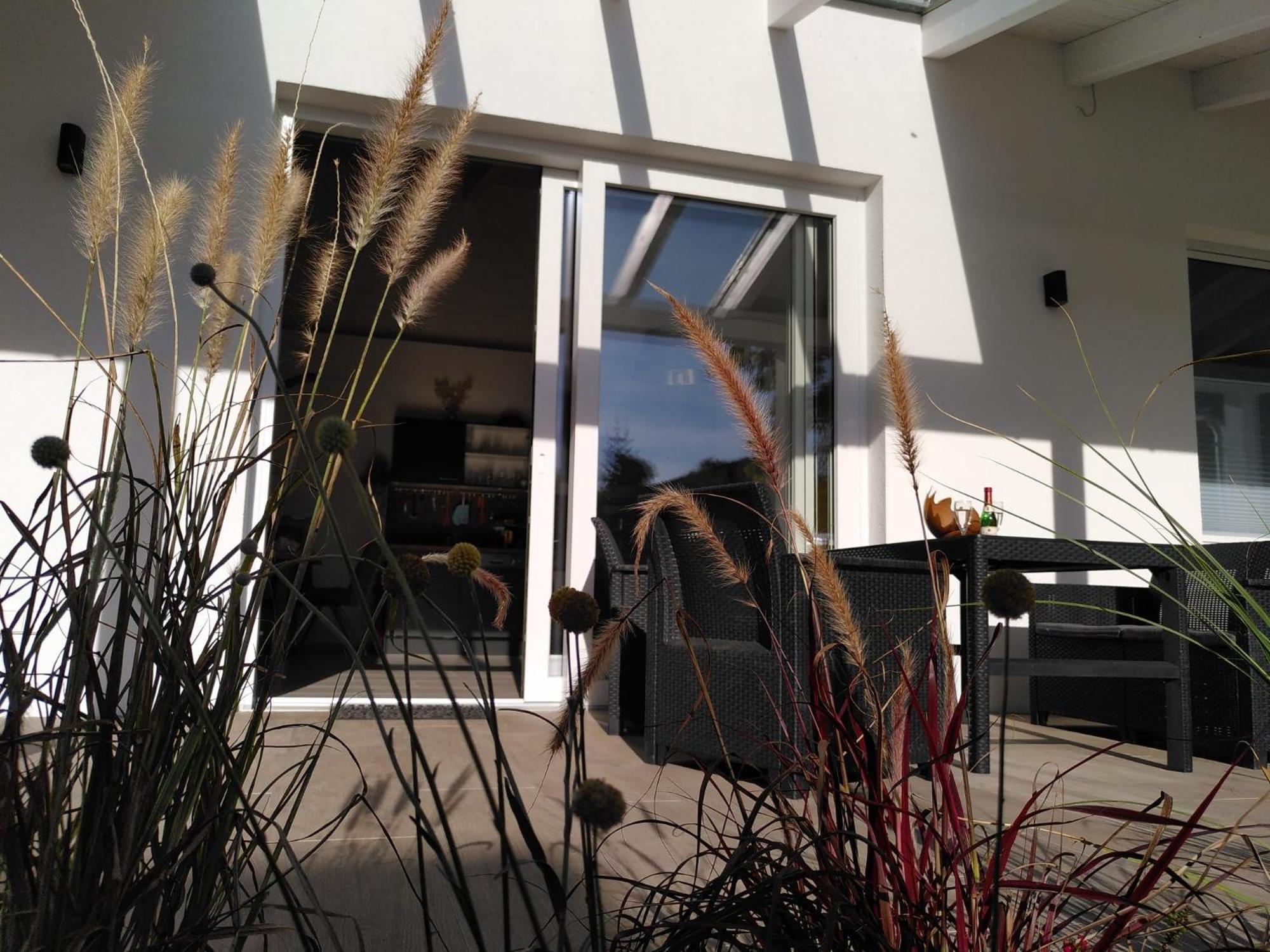 Auszeit Erfurt - Stilvoller Bungalow Mit Parkplatz - Zentrumsnah ภายนอก รูปภาพ