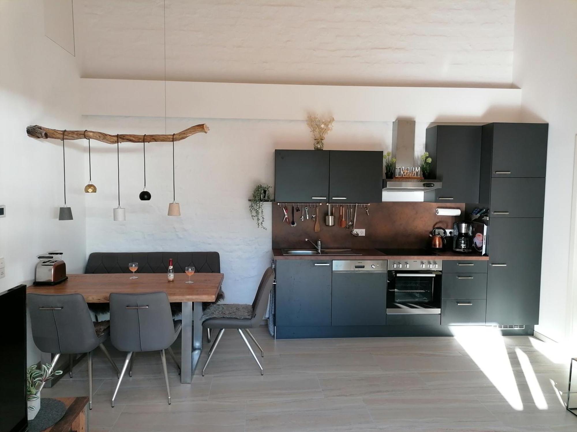 Auszeit Erfurt - Stilvoller Bungalow Mit Parkplatz - Zentrumsnah ภายนอก รูปภาพ