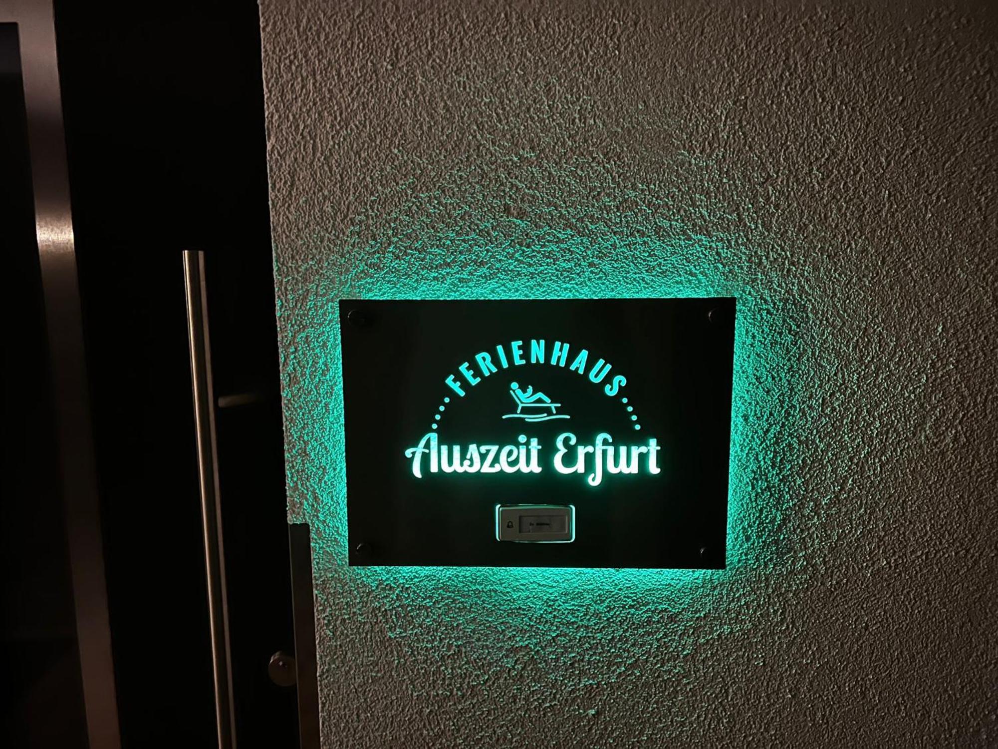Auszeit Erfurt - Stilvoller Bungalow Mit Parkplatz - Zentrumsnah ภายนอก รูปภาพ