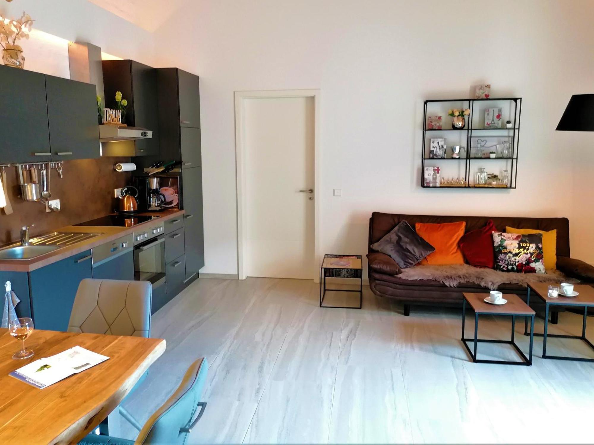 Auszeit Erfurt - Stilvoller Bungalow Mit Parkplatz - Zentrumsnah ภายนอก รูปภาพ